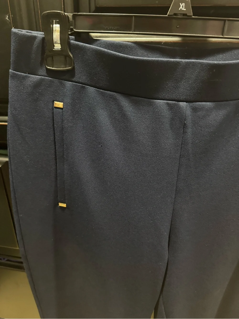 Michael Kors streamlined pull